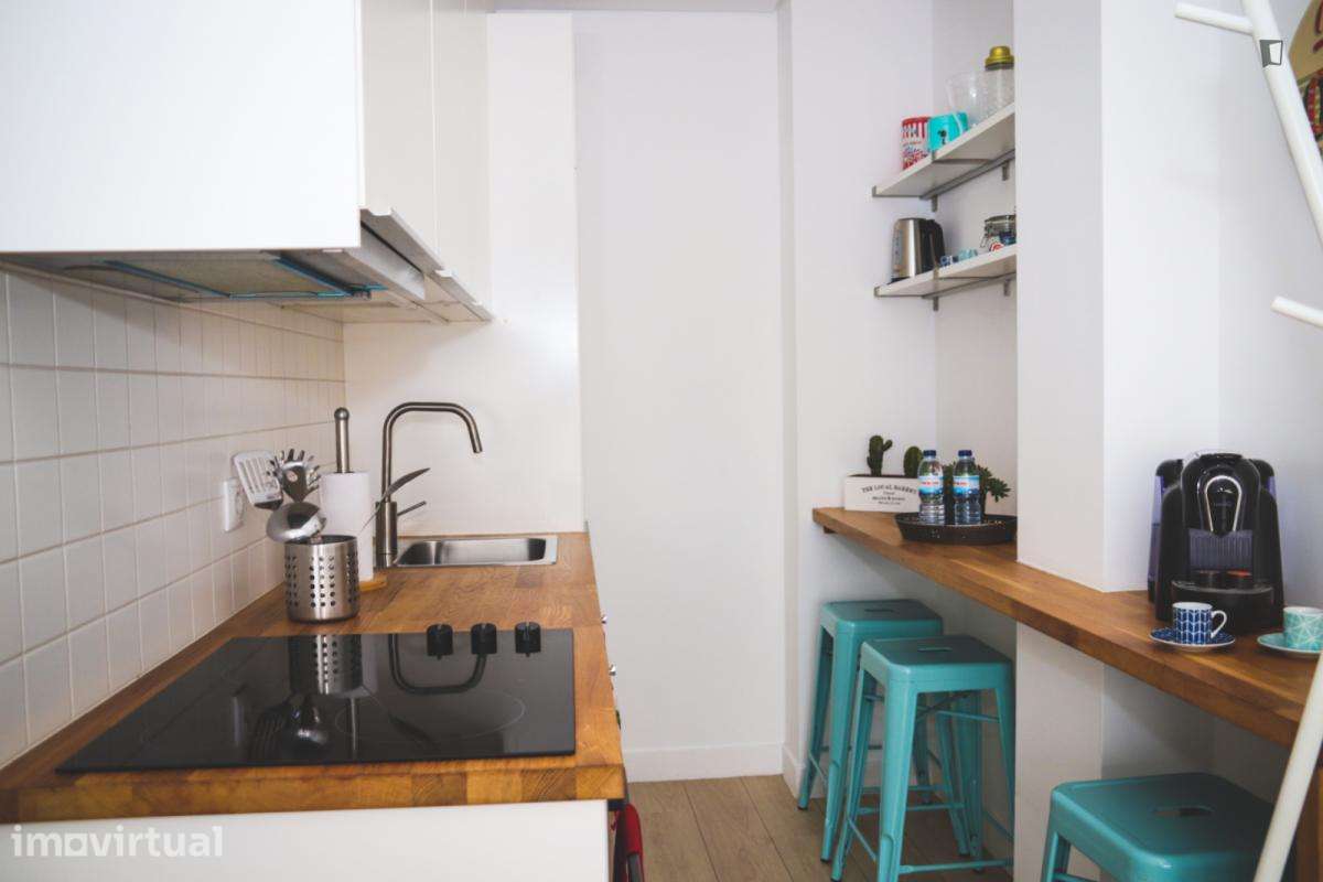 Apartamento com 1 quartos - localizado em Santo Ildefonso Porto - Grande imagem: 3/13