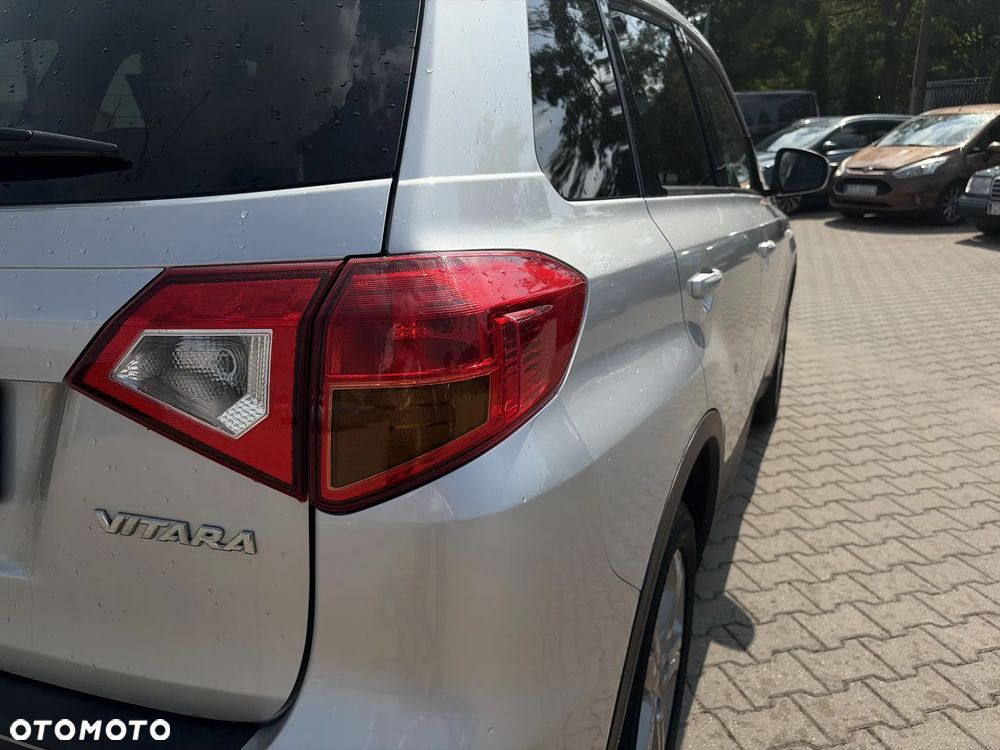 Suzuki Vitara 1.6 Premium 2WD - 29