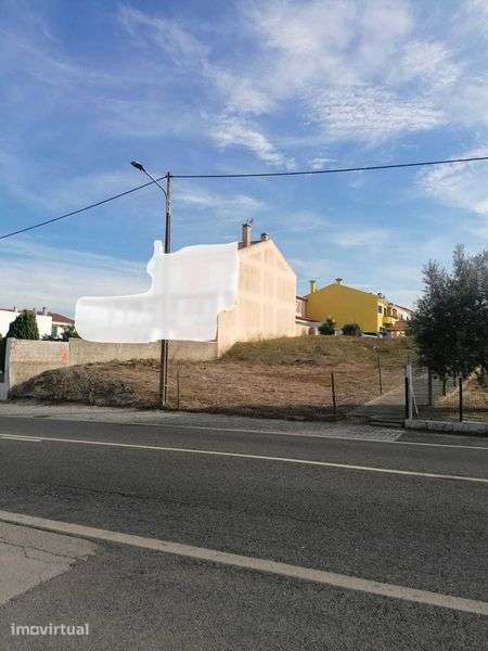 Vende-se Terreno - Grande imagem: 2/5