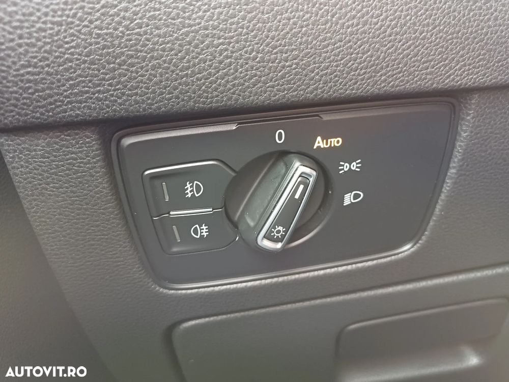 Volkswagen Passat 1.5 TSI ACT DSG Trendline - 23