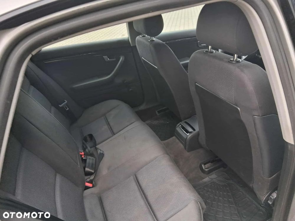 Audi A4 - 8