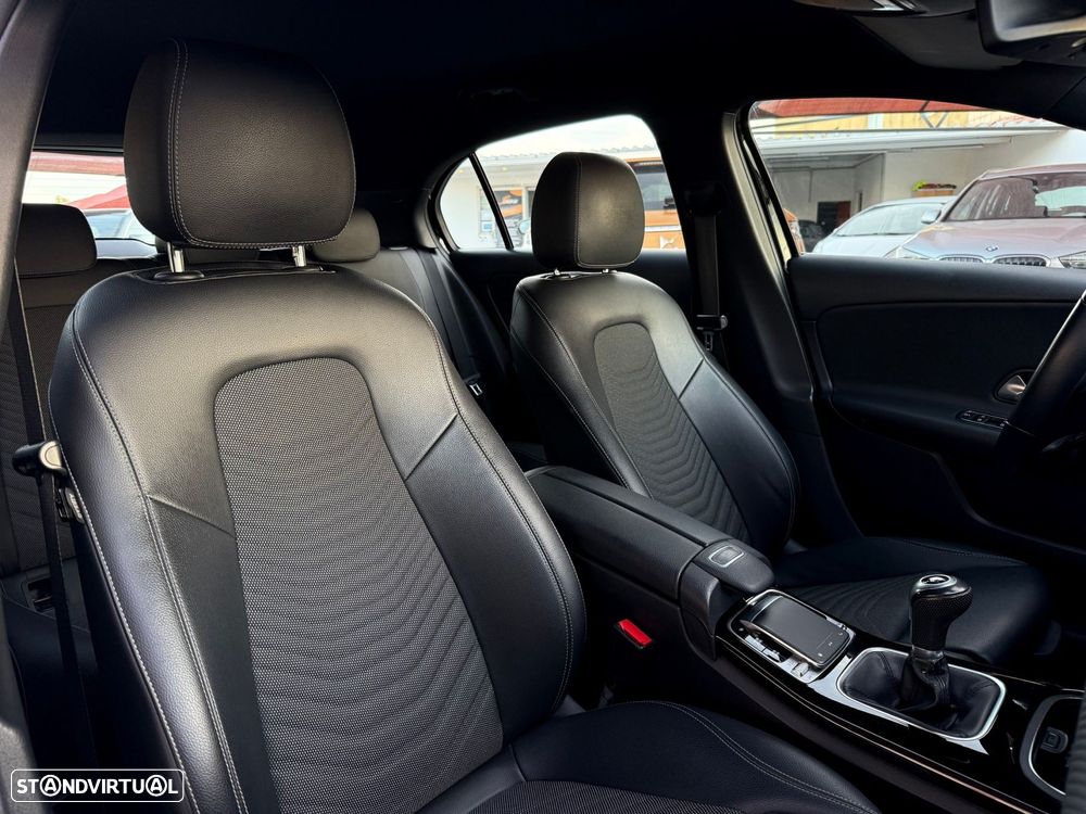Mercedes-Benz A 160 Style - 8