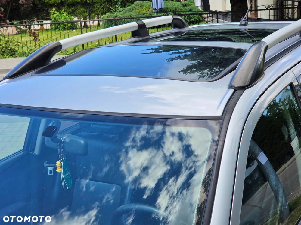 Mitsubishi Outlander 2.4 4WD Intense - 22