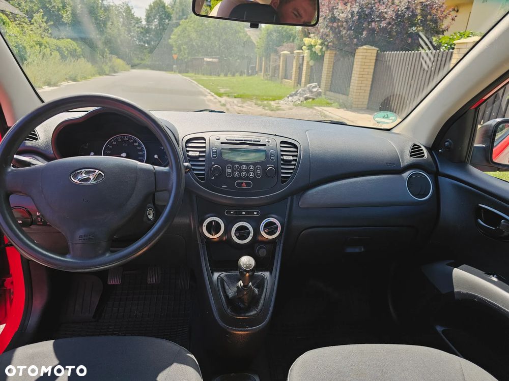 Hyundai i10 1.1 Base - 11