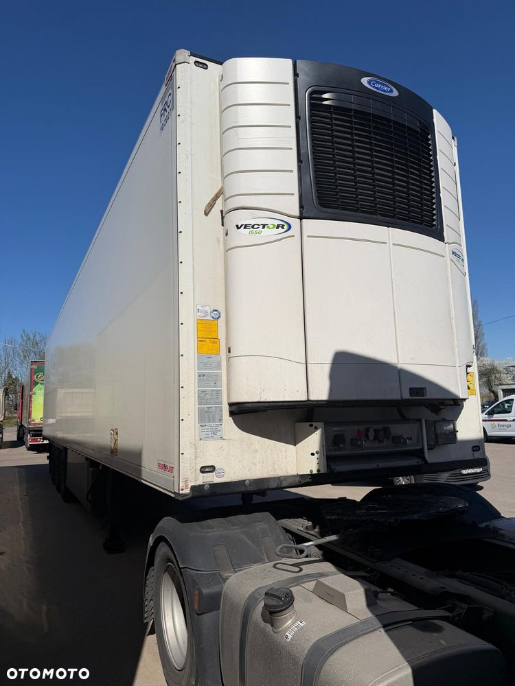 Schmitz Cargobull SKO24 - 1