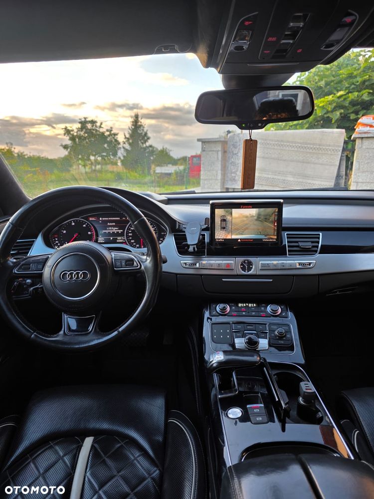 Audi A8 - 18
