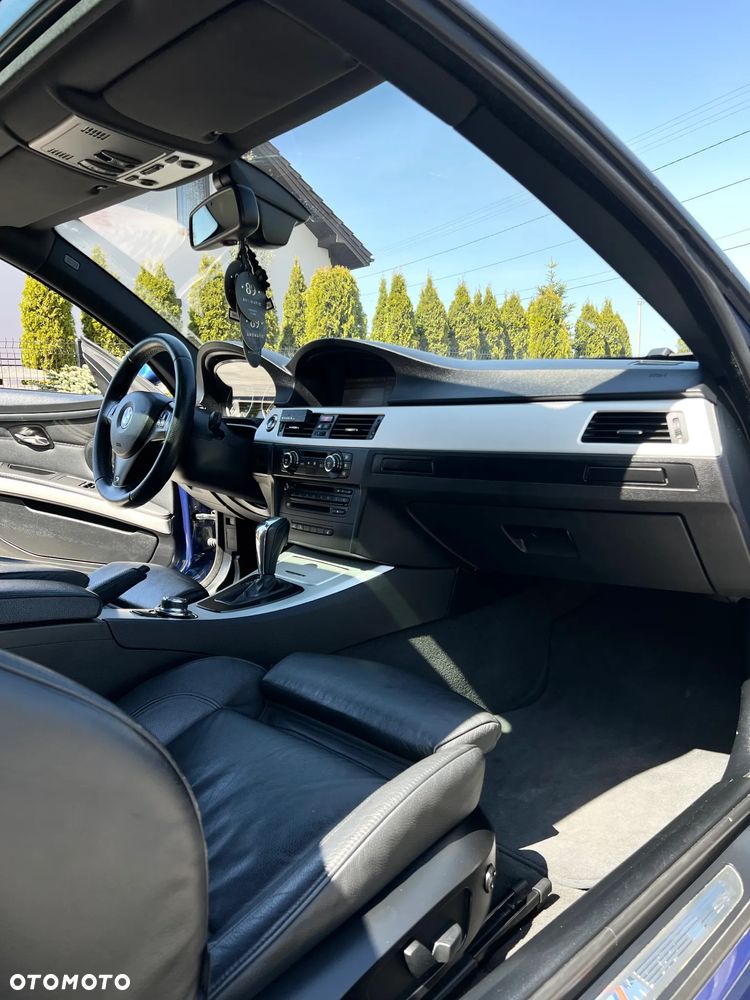 BMW Seria 3 - 25