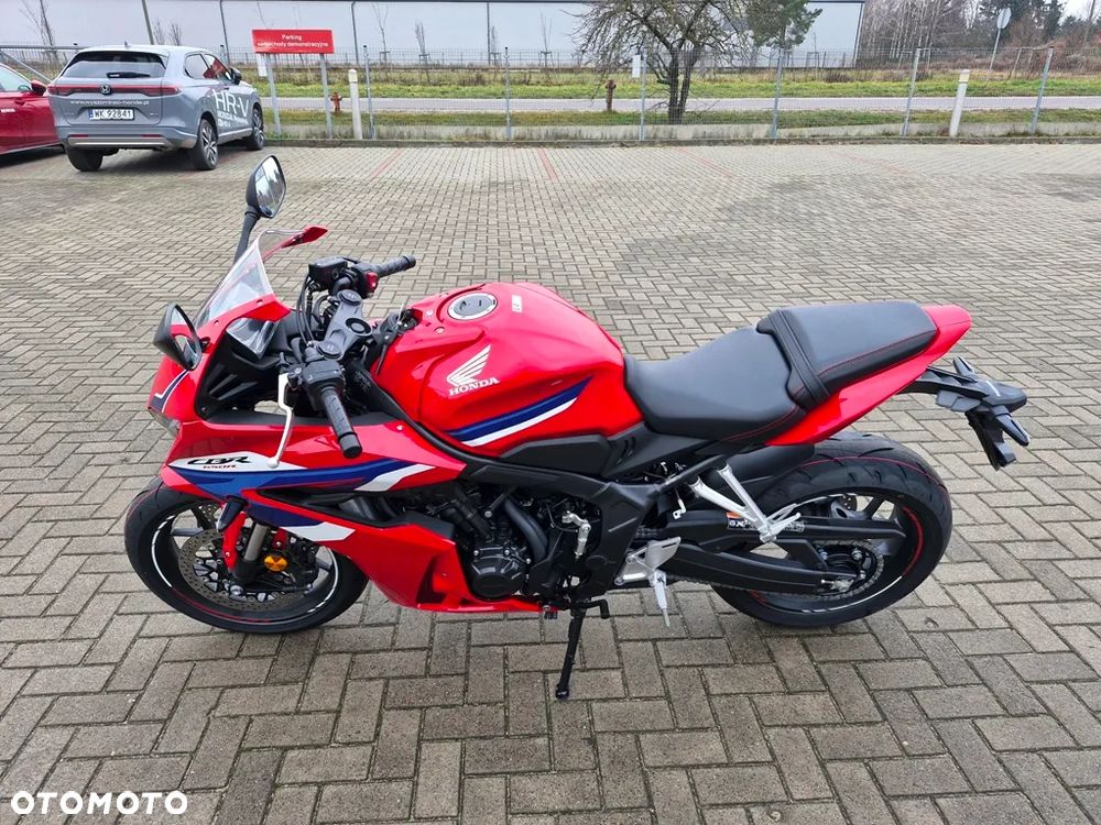 Honda CBR - 1