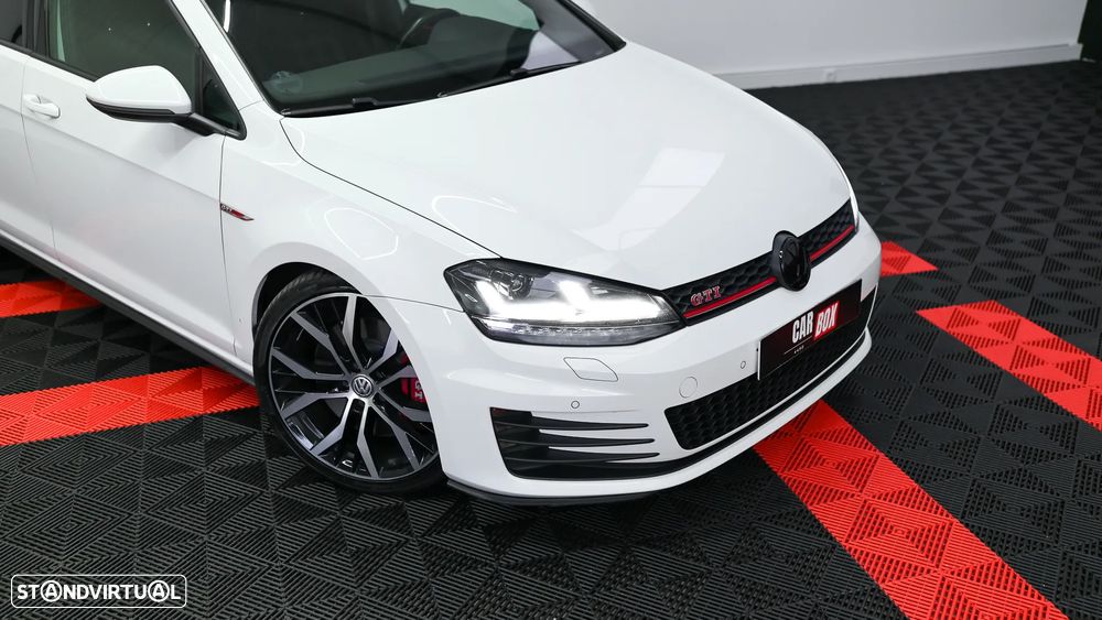 VW Golf 2.0 TSi GTi DSG Performance - 2