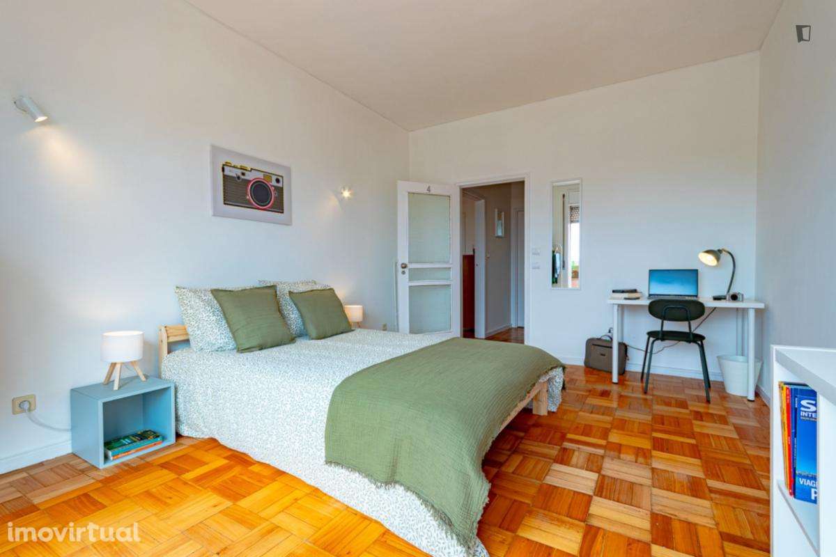 Quarto - localizado em Ramalde Porto - Grande imagem: 5/24