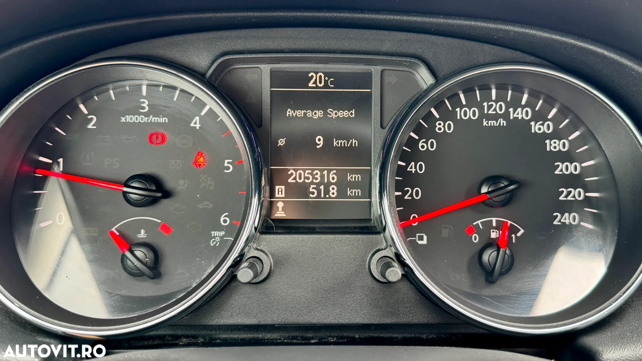 Nissan Qashqai 1.6 DCI Start/Stop Tekna - 14