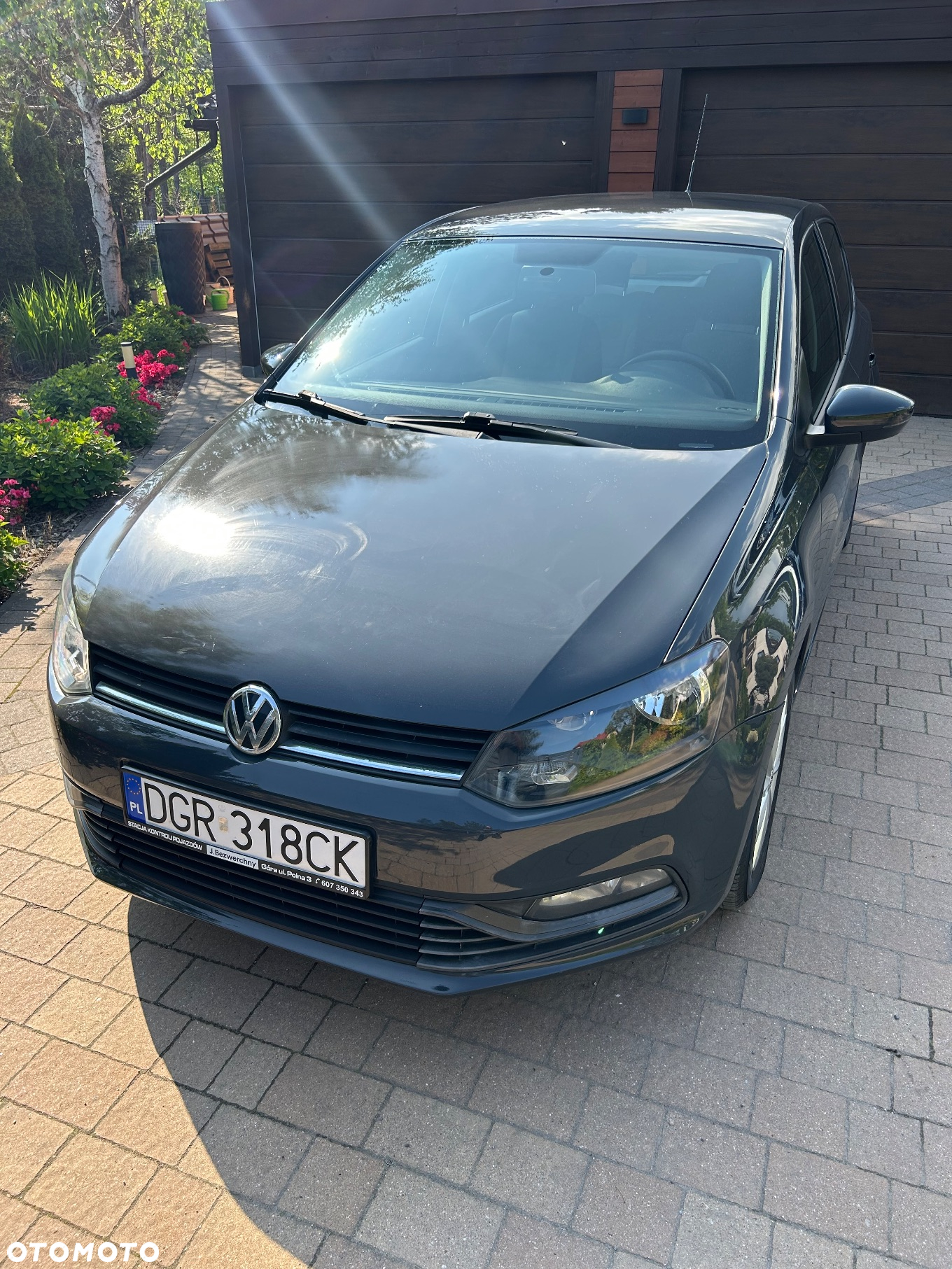 Volkswagen Polo - 2