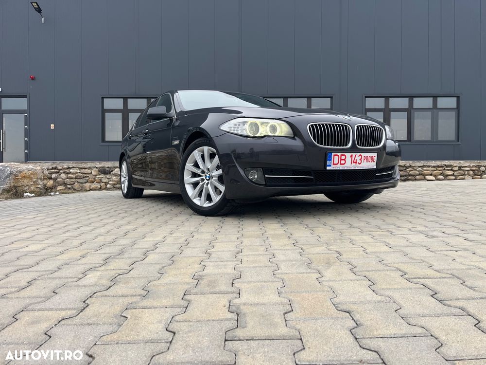 BMW Seria 5 520d Aut. BluePerformance - 39
