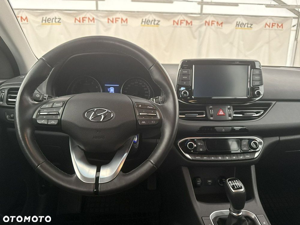 Hyundai i30 - 15