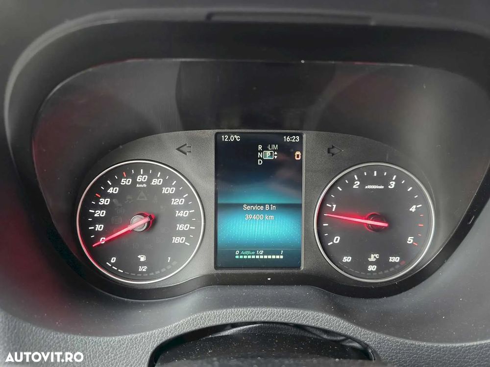 Mercedes-Benz Sprinter 319 CDI Prelata 10 paleti.automat.10.2023. - 12