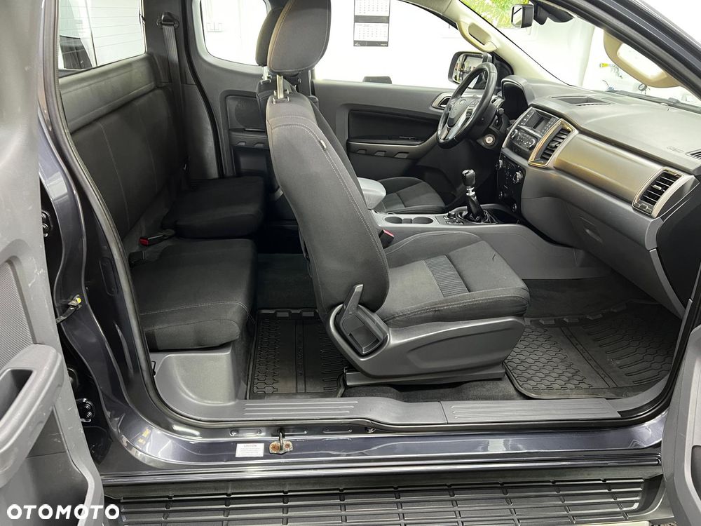 Ford Ranger XLT - 15
