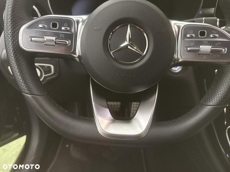 Mercedes-Benz GLC 300 e 4-Matic Business Edition - 13