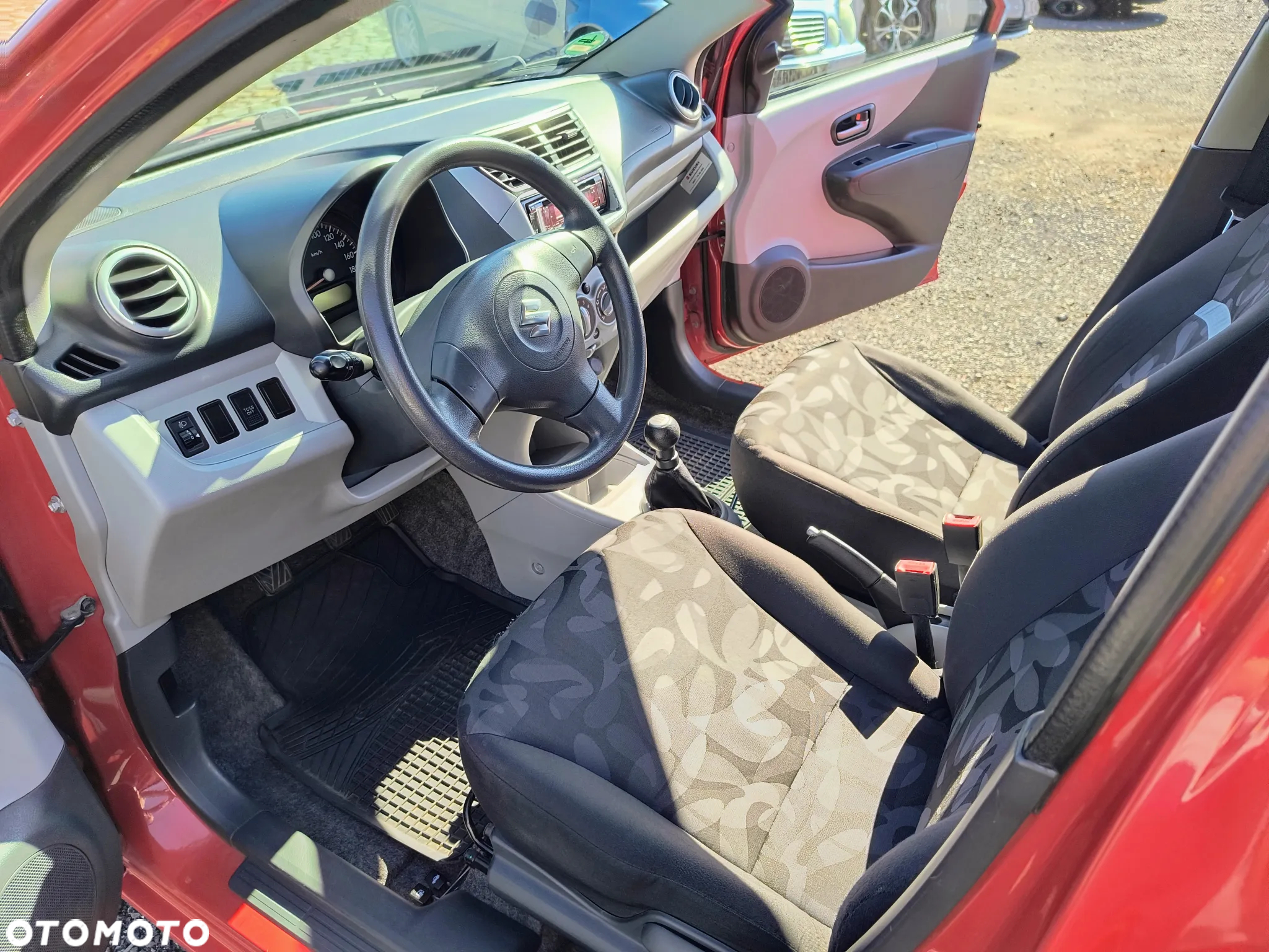 Suzuki Alto 1.0 Club City - 12
