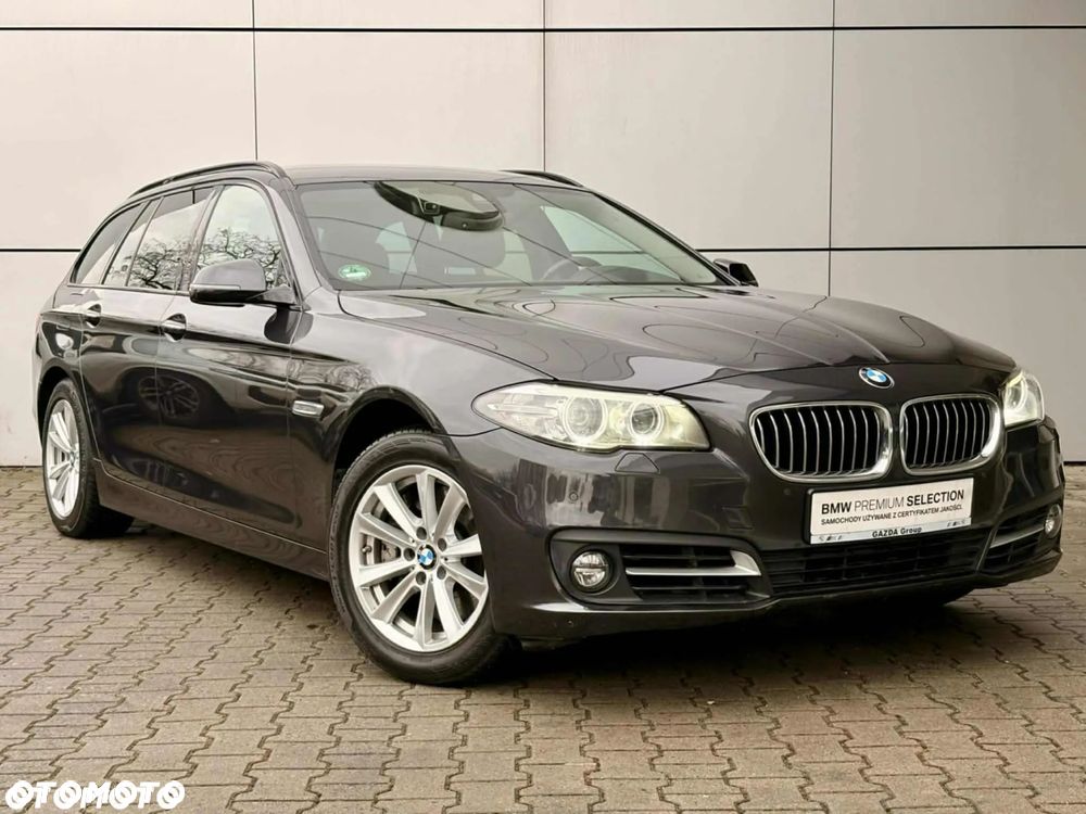 BMW Seria 5 525d xDrive - 1