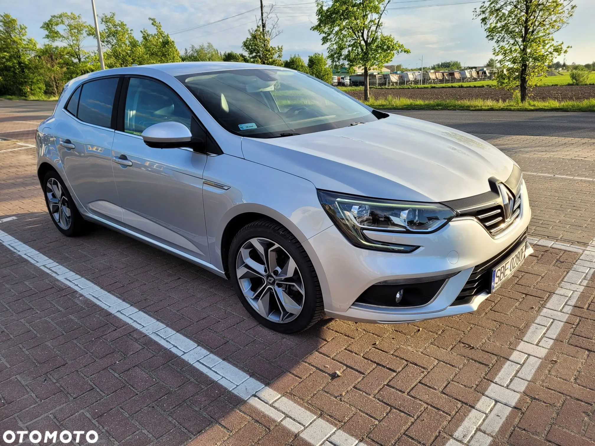 Renault Megane 1.6 SCe Intens - 2
