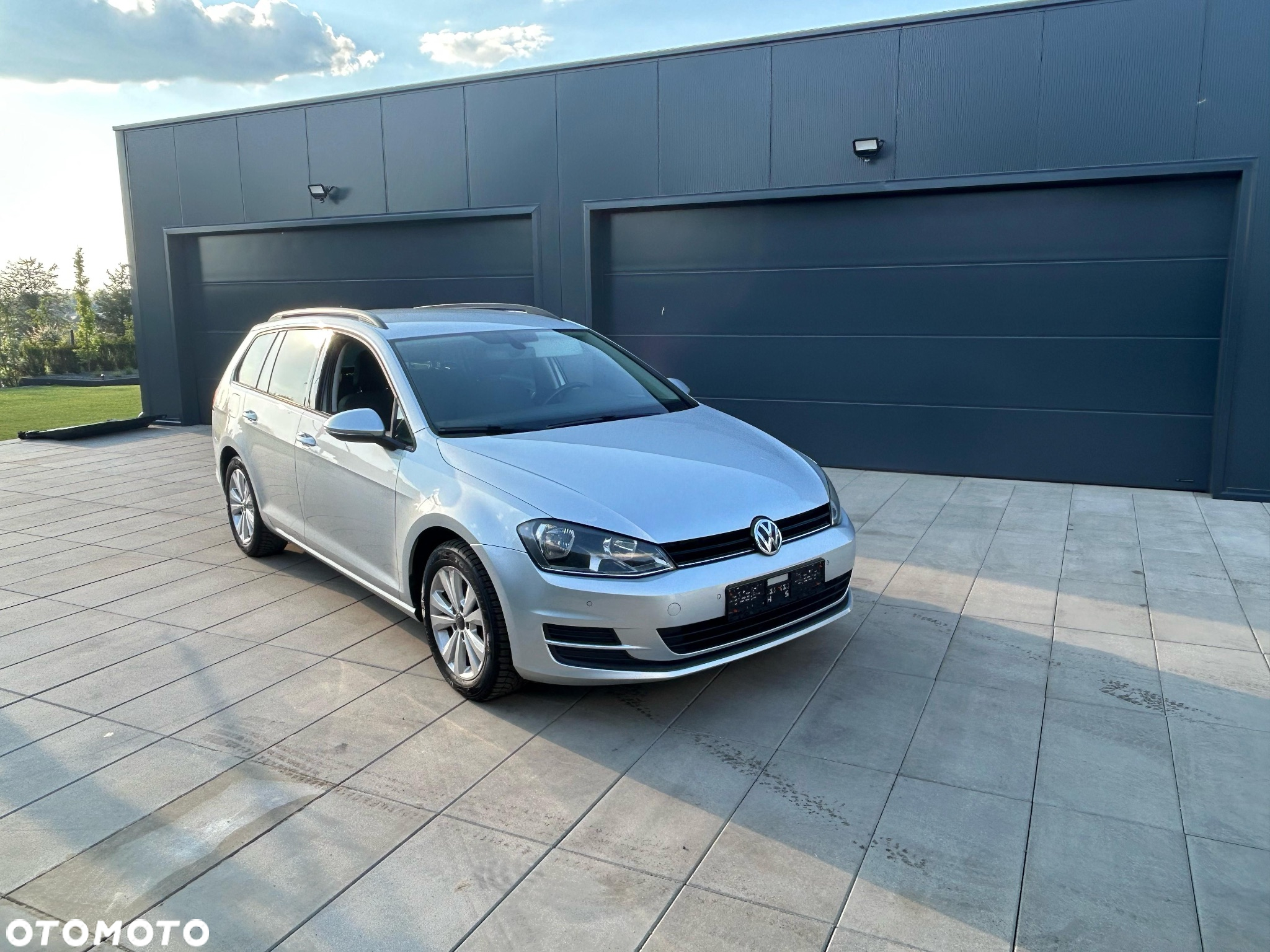 Volkswagen Golf - 3