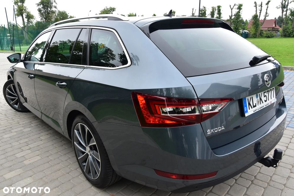 Skoda Superb 2.0 TDI 4x4 DSG L&K - 35