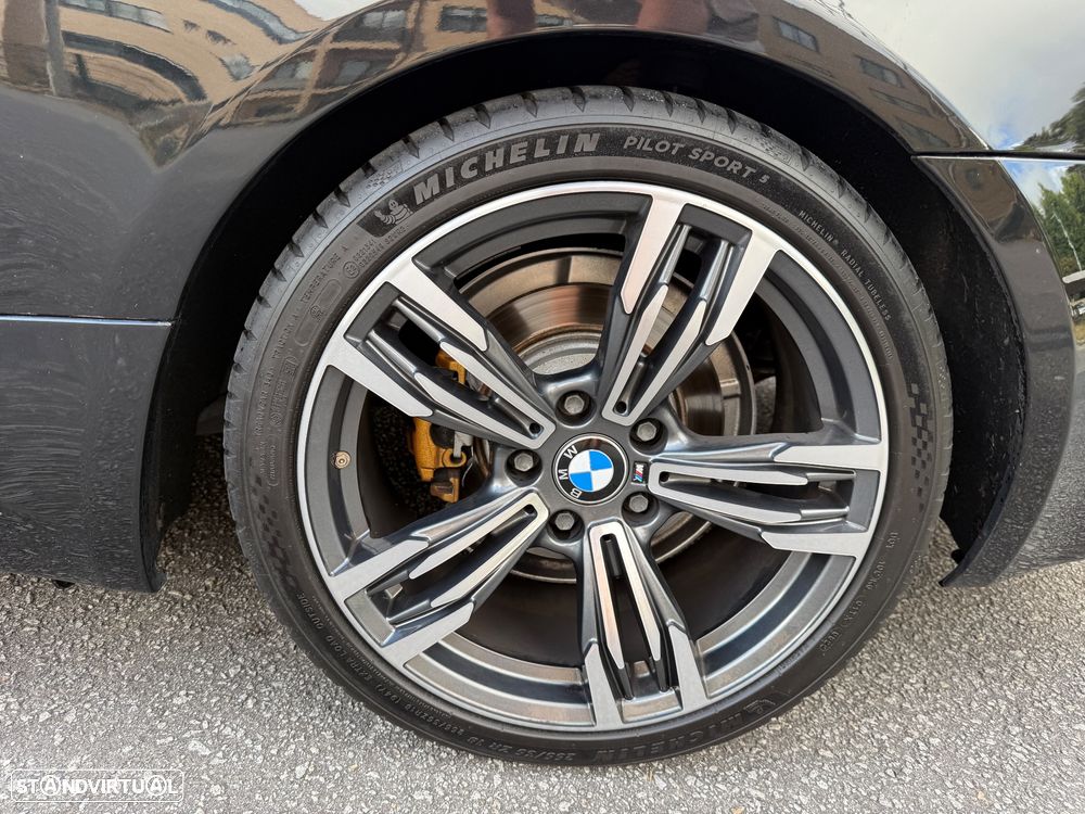 BMW 320 d xDrive M Sport Edition - 27
