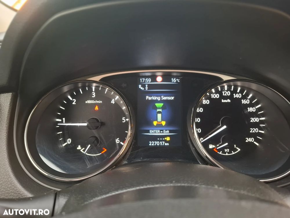 Nissan X-Trail - 37