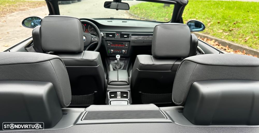 BMW 320 i Cabrio - 28