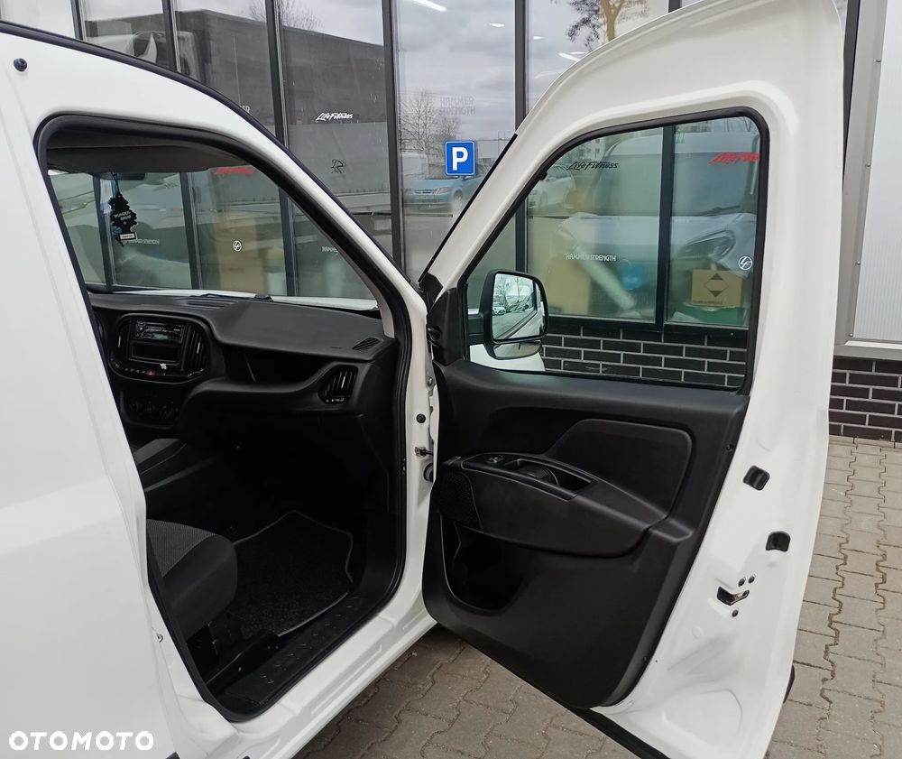 Fiat Doblo - 12