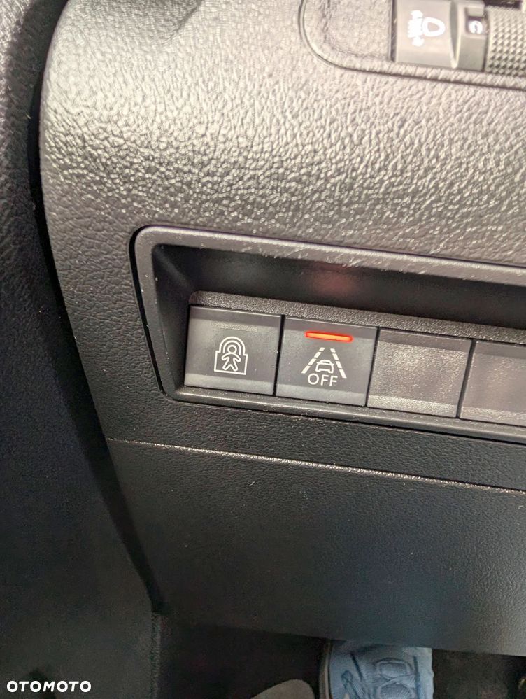 Peugeot Rifter 1.5 BlueHDI GT S&S - 17