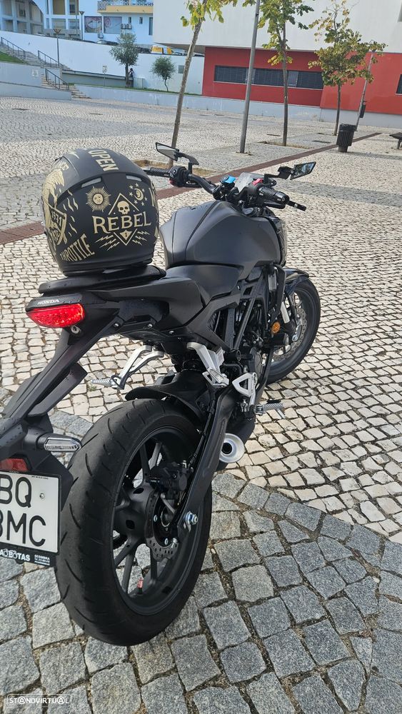 Honda CB 125 R - 6