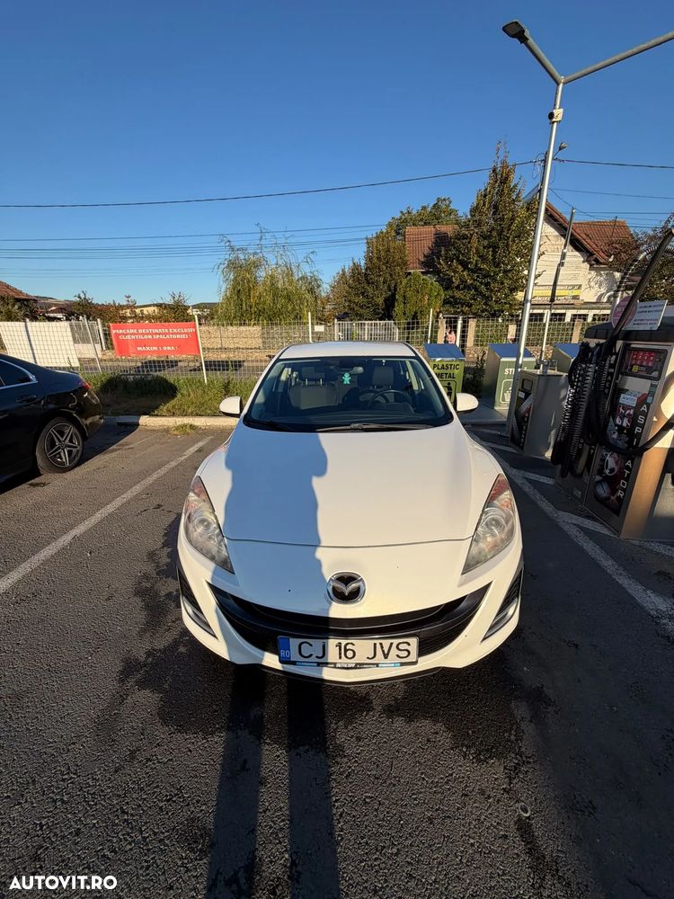 Mazda 3 - 3