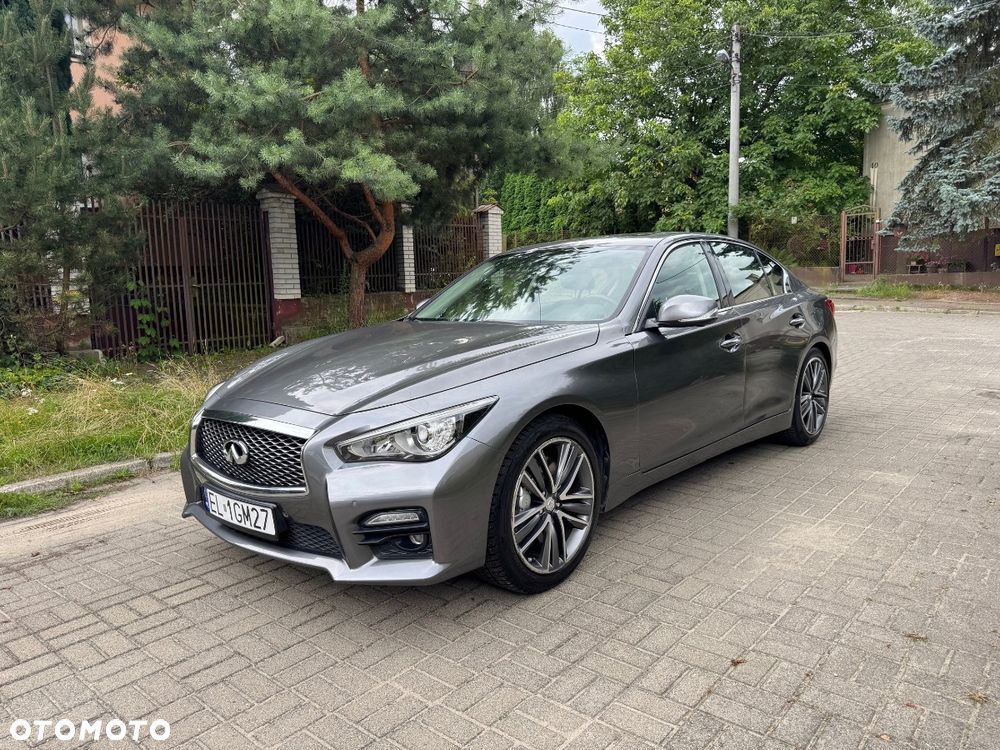 Infiniti Q50