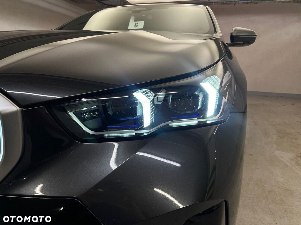 BMW Seria 5 520d xDrive mHEV M Sport - 14