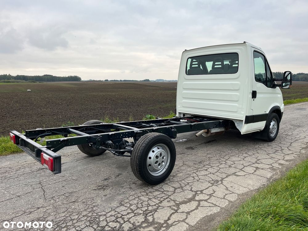 Iveco Daily - 18
