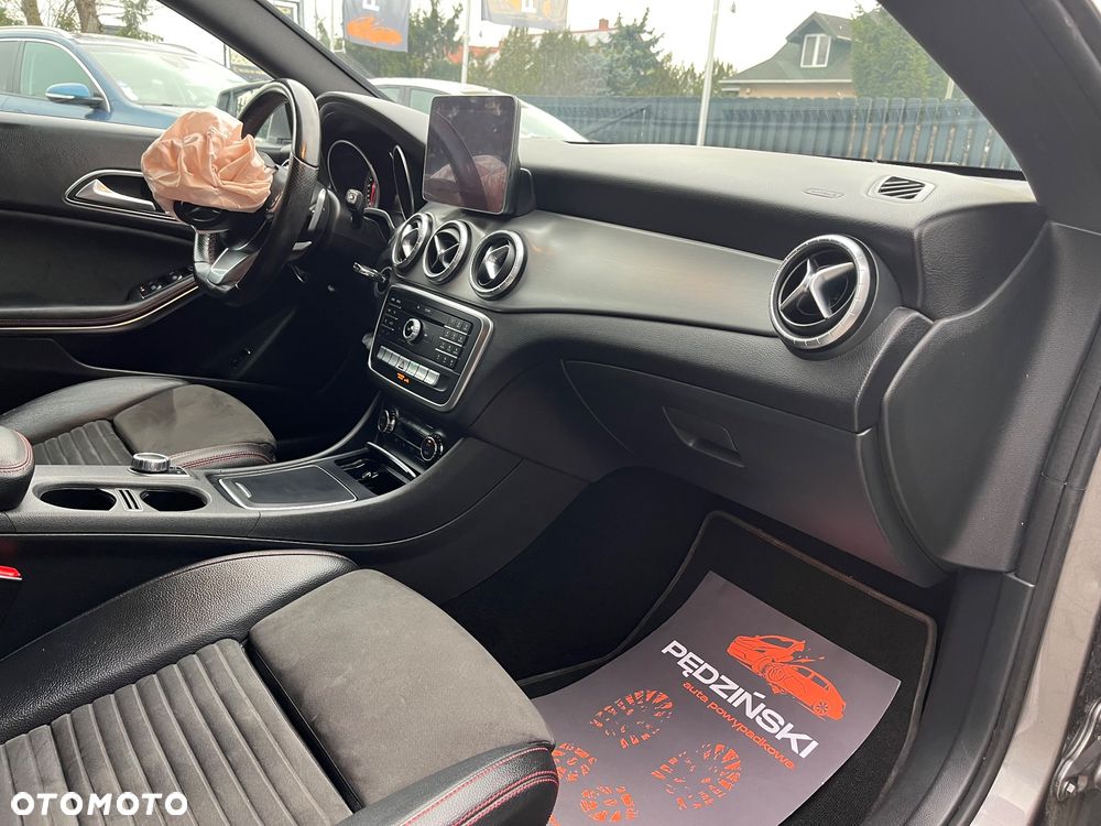 Mercedes-Benz CLA 200 d 4Matic 7G-DCT AMG Line - 9