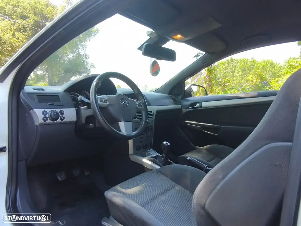 Opel Astra GTC 1.3 CDTI - 6