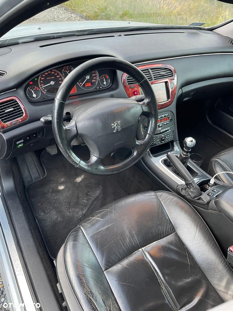 Peugeot 607 - 7