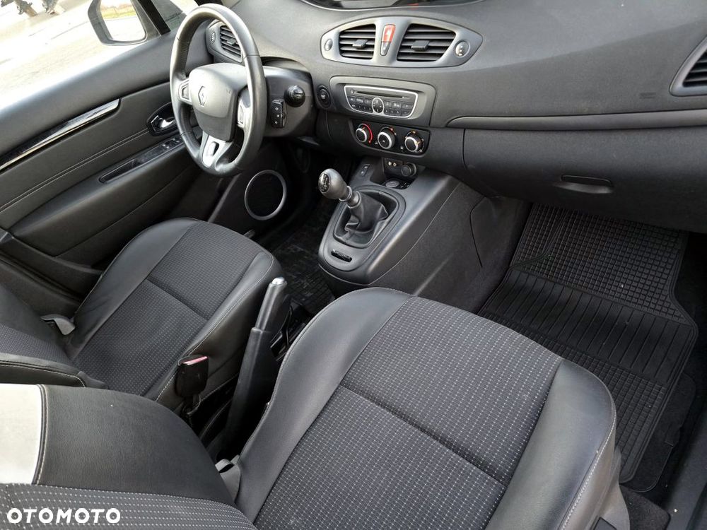 Renault Scenic 1.5 dCi Avantage - 22