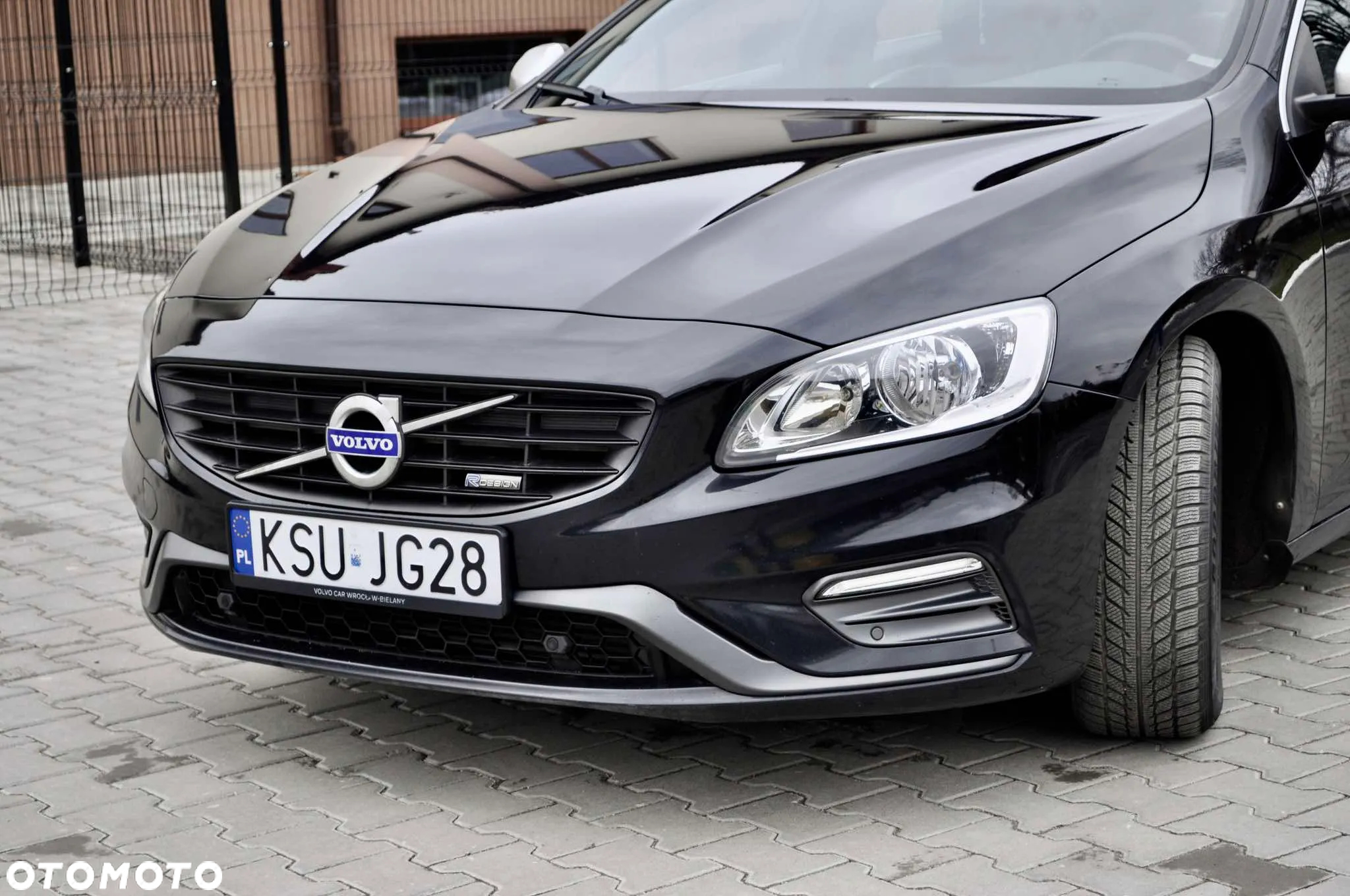 Volvo S60 D2 R-Design - 7