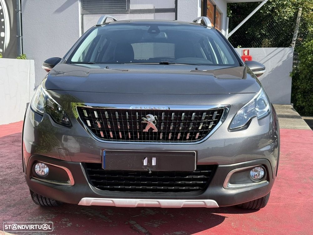 Peugeot 2008 1.2 PureTech Allure - 2