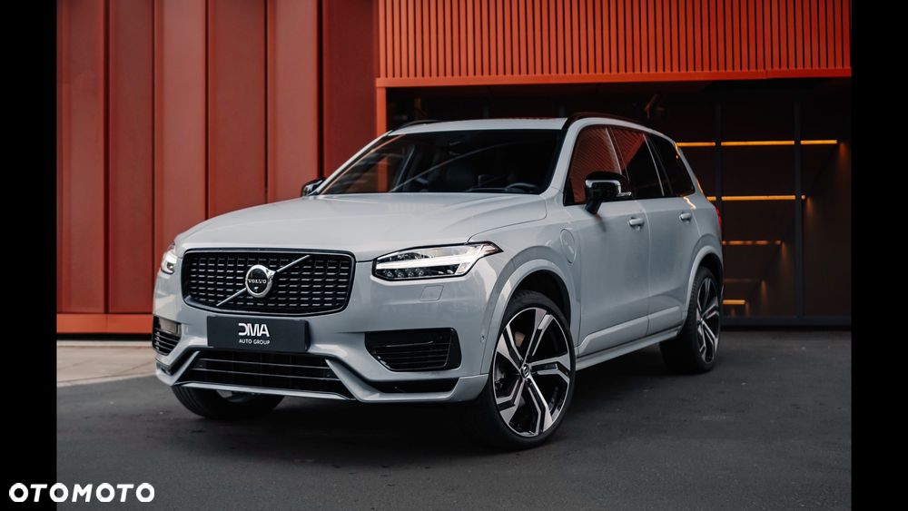 Volvo XC 90 T8 AWD Plug-In Hybrid Ultimate Dark 7os - 1