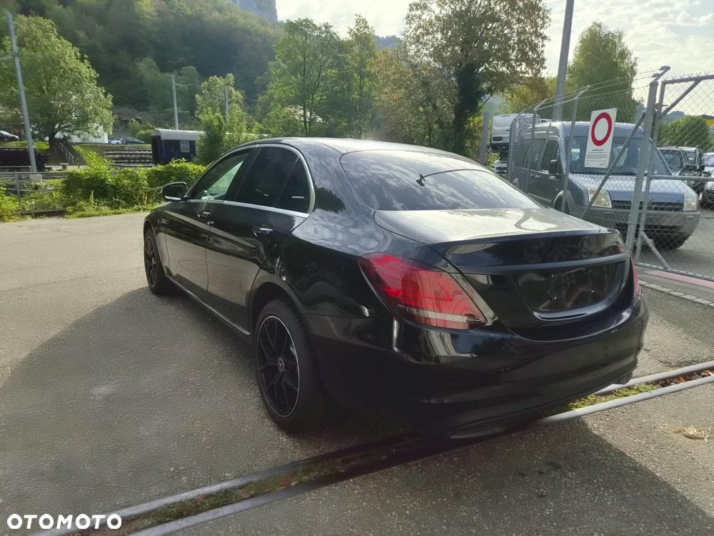Mercedes-Benz Klasa C 180 d 9G-TRONIC Avantgarde - 4