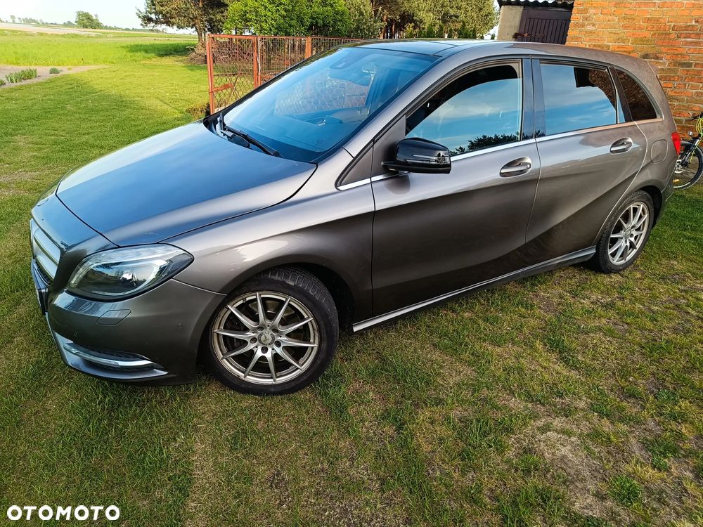 Mercedes-Benz Klasa B 220 4Matic 7G-DCT - 1