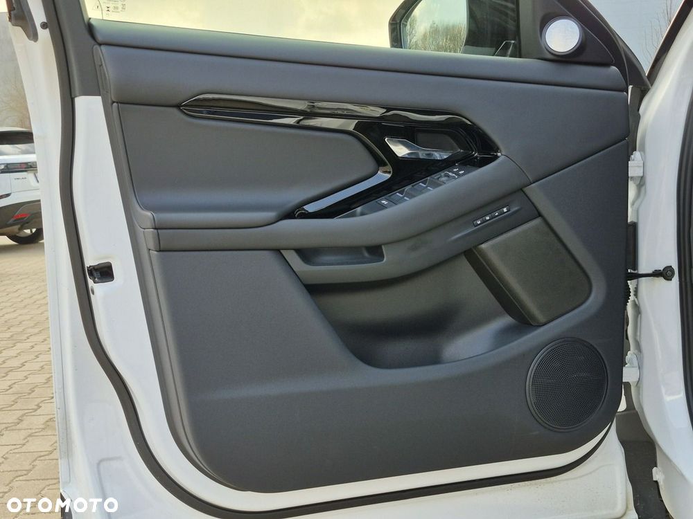 Land Rover Range Rover Evoque - 17