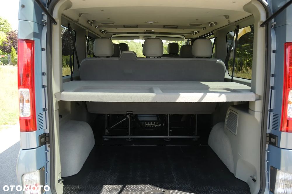 Opel Vivaro - 17