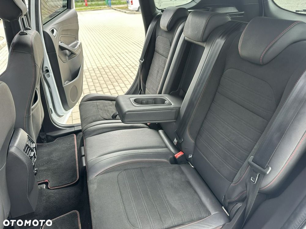 Ford Kuga 1.5 EcoBoost 2x4 ST-Line - 13