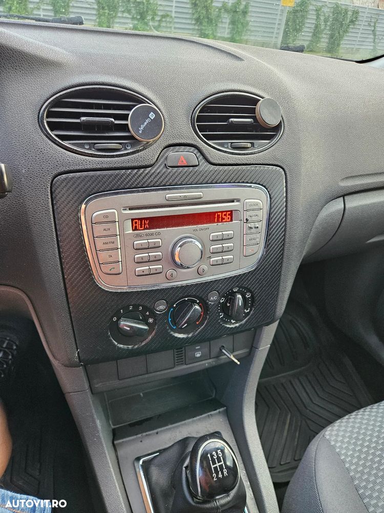 Ford Focus 1.6 TDCi Trend - 9