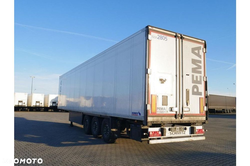 Schmitz Cargobull Trailer Reefer Flower Width & Double Stock Straight - 21
